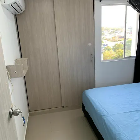 Comodo Apto 3 Hab Cerca A La Playa Apartment *